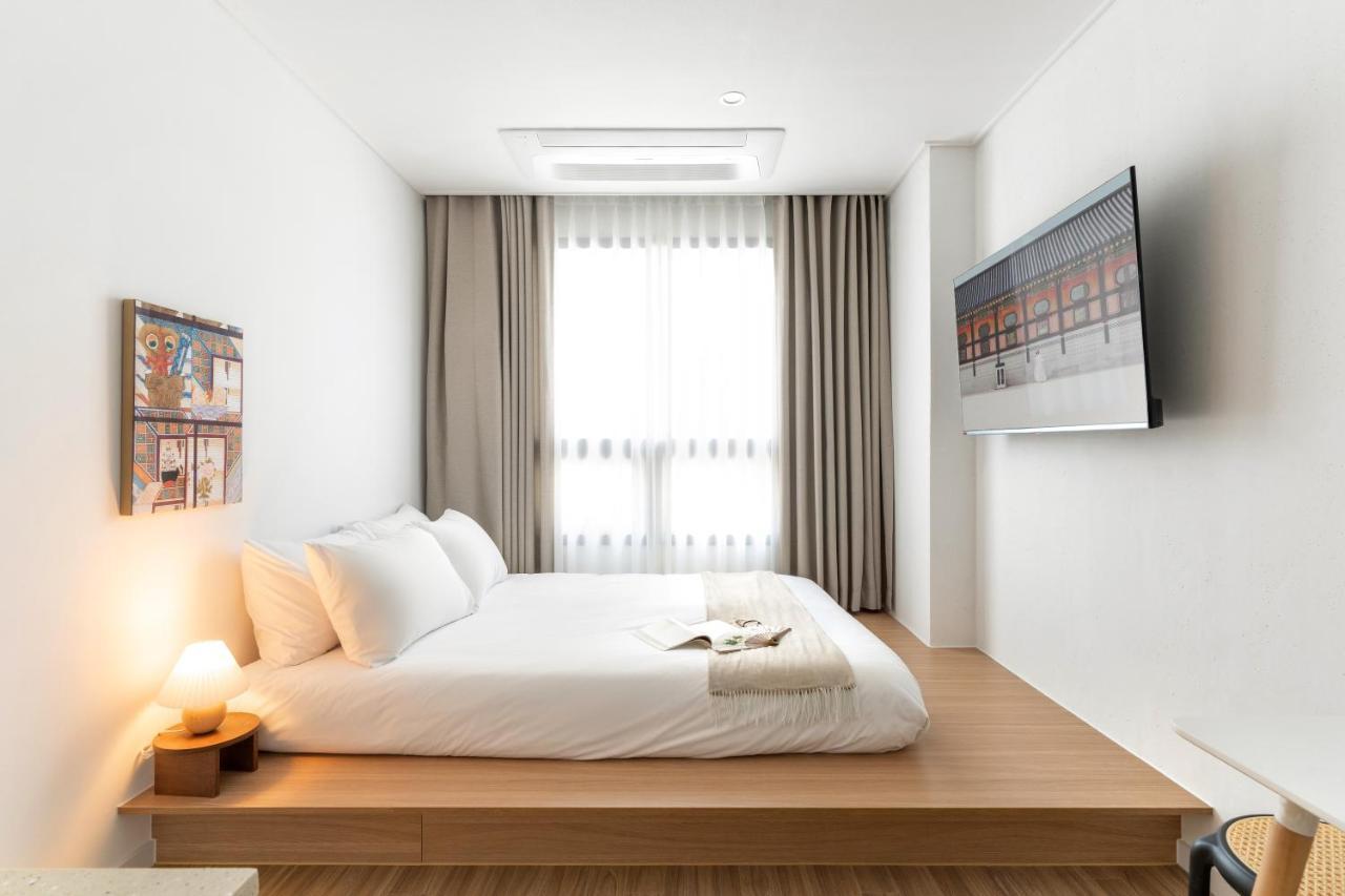 Urbanstay Boutique Ikseon Pangsapuri Seoul